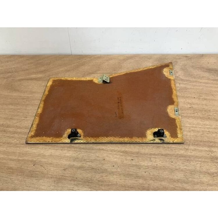 PANEL ASSY FWD RUD LH FO P/N: D2511222500100 S/N: SI040059