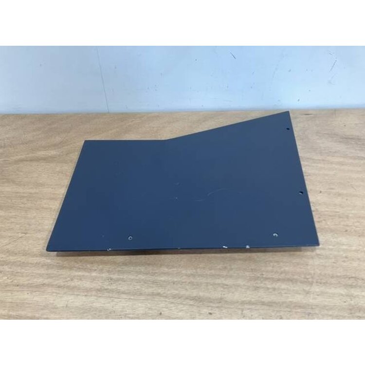 PANEL ASSY FWD RUD RH CPT P/N: D2511222500000 S/N: SI023062