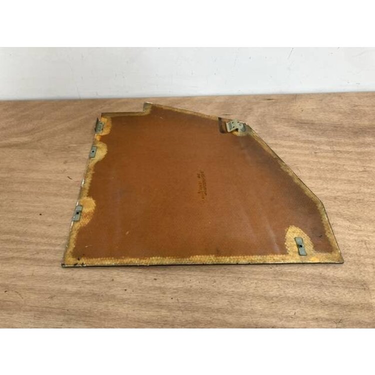PANEL ASSY FWD RUD RH FO P/N: D2511222300100 S/N: SI039062