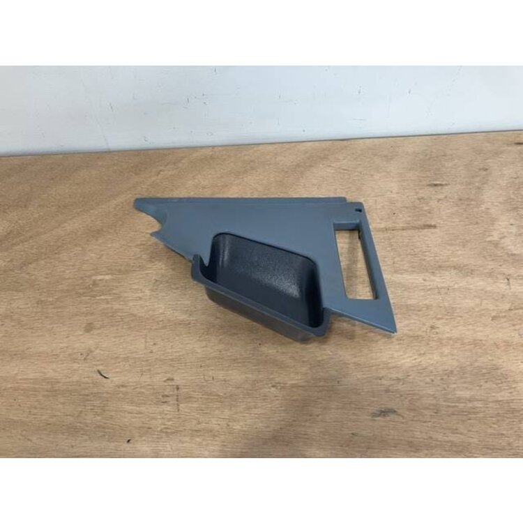 PANEL ASSY GRIP LH P/N: D2511310200000 S/N: SI007046