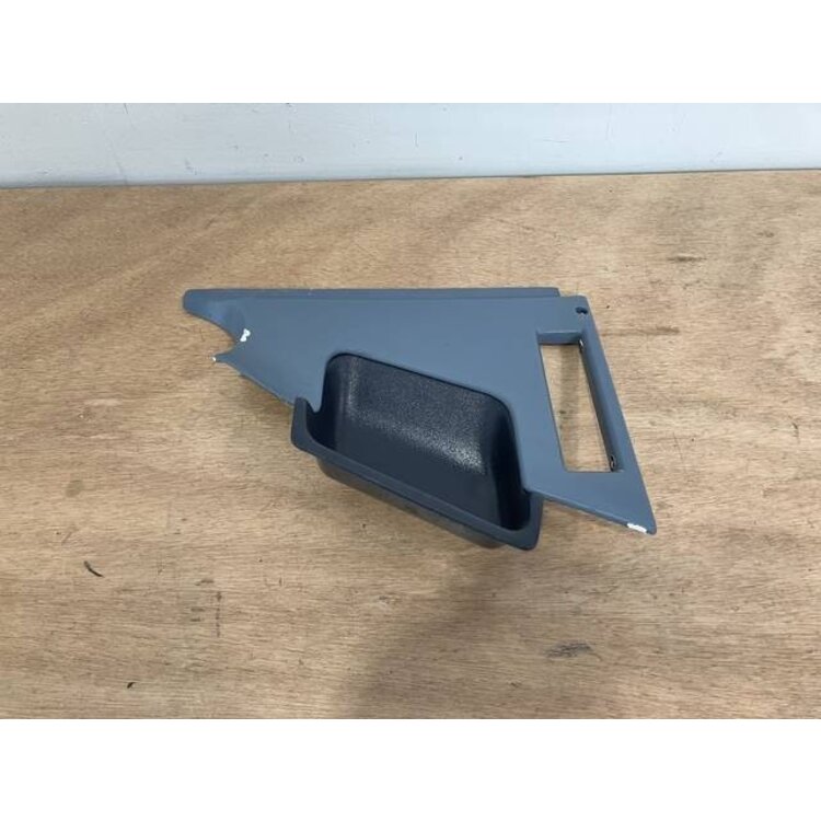 PANEL ASSY GRIP LH P/N: D2511310200000 S/N: SI007047