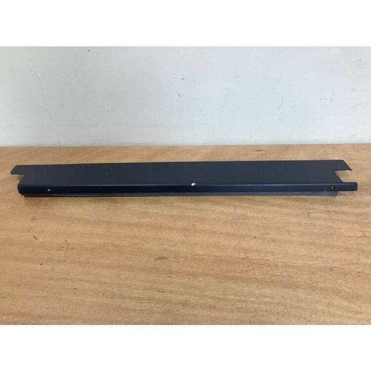 PANEL ASSY LATLH P/N: D2511232900000 S/N: SI028058