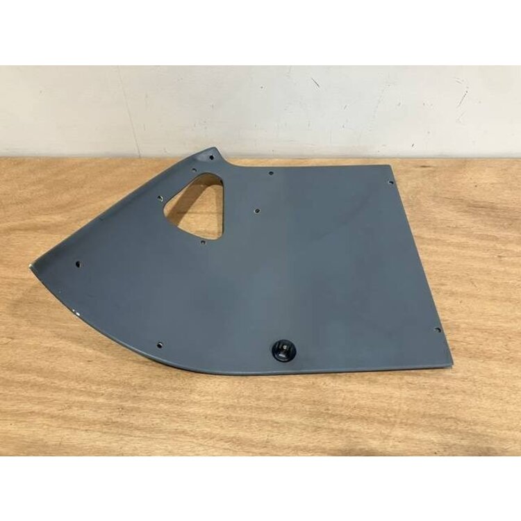 PANEL ASSY RH FOAM GRIP PANEL P/N: D2511231600100 S/N: SI014049