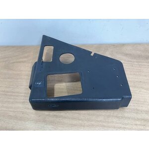 PLATE ASSY LH 19VU P/N: D2511156600200 S/N: SI030046