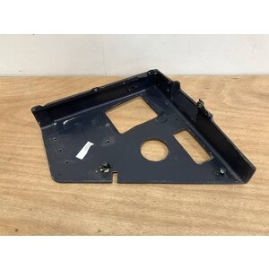 PLATE ASSY RH 18VU P/N: D2511156600300 S/N: SI049047