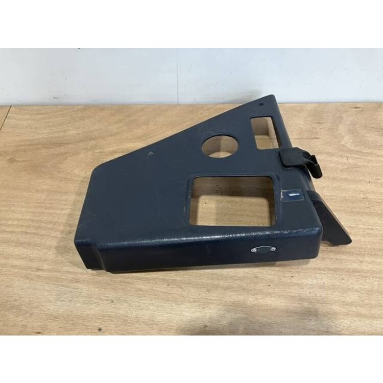 PLATE ASSY RH 18VU P/N: D2511156600300 S/N: SI049049