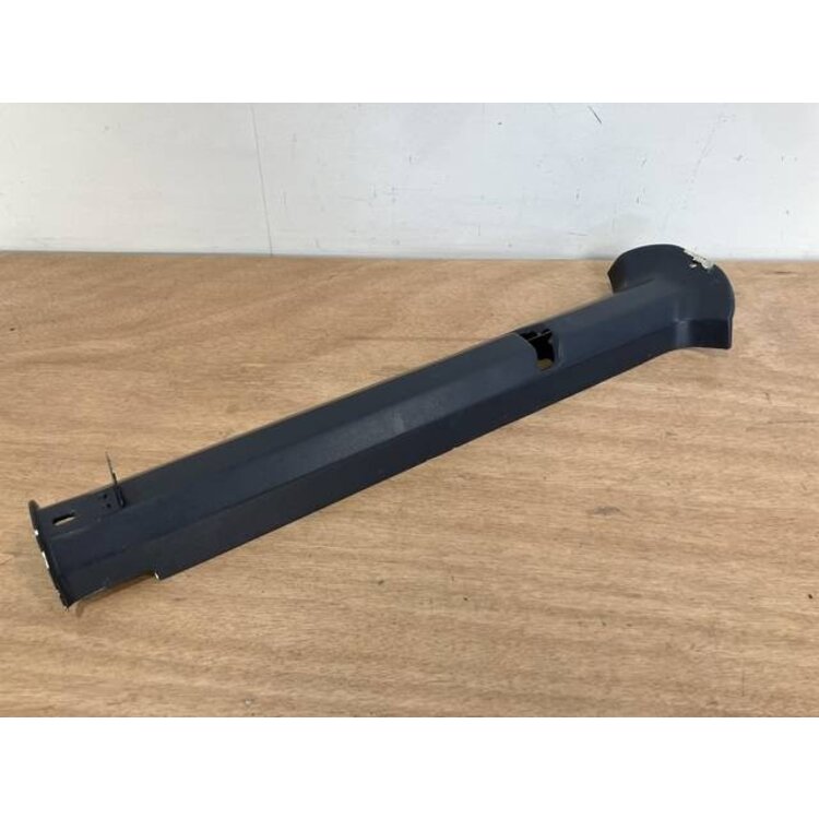 POST ASSY CENTER P/N: D2511229100000 S/N: SI058043