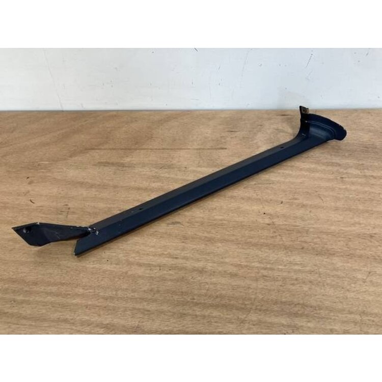 POST ASSY RH SIDE P/N: D2511229500100 S/N: SI062049