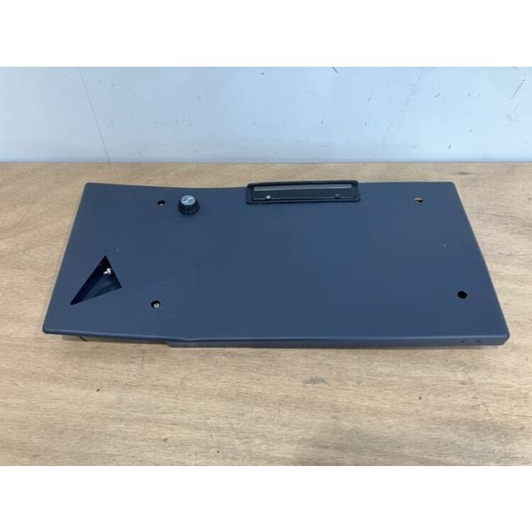 FLOOD LIGHT UNIT CAPTAIN P/N: 2LA005541-11 S/N: 1088875