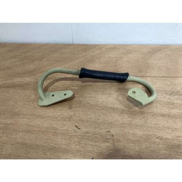 GRIP FOAM LH P/N: D2511140700000 S/N: SI066060