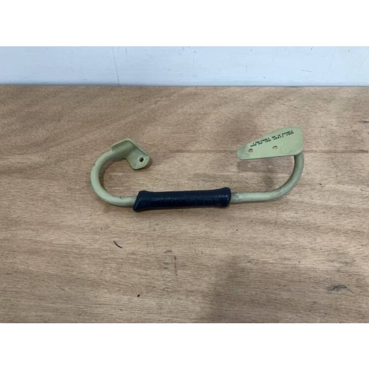 GRIP FOAM RH P/N: D2511140700100 S/N: SI067059