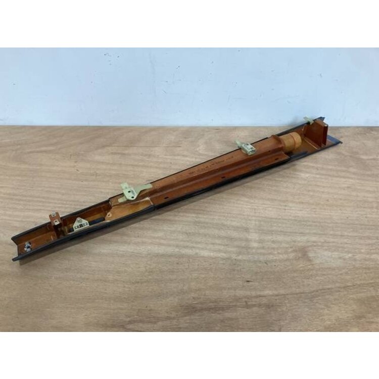 BAND ASSY LH P/N: D2511310300000 S/N: SI008054