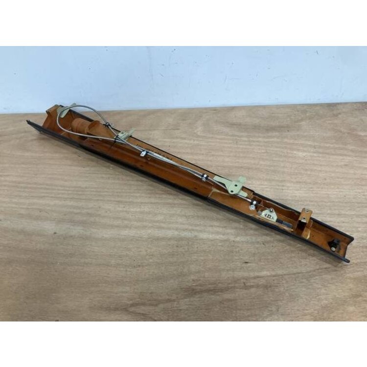 BAND ASSY RH P/N: D2511310400000 S/N: SI017057