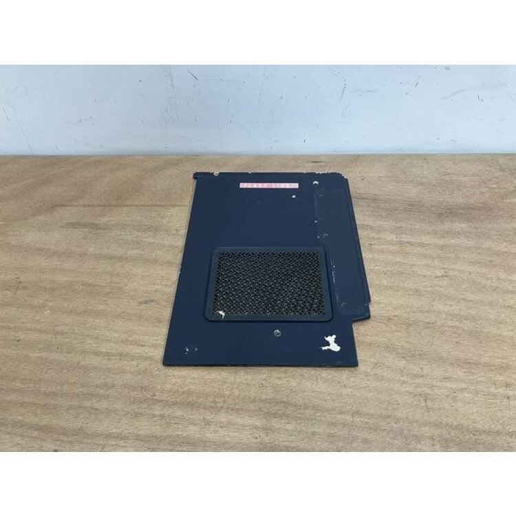 CLOSING PANEL LH P/N: D2511220800000 S/N: SI020050