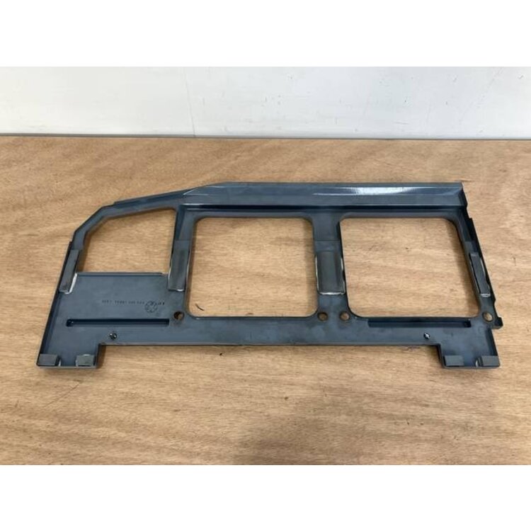 COVER ASSY FO P/N: D2511294100100 S/N: SI100049