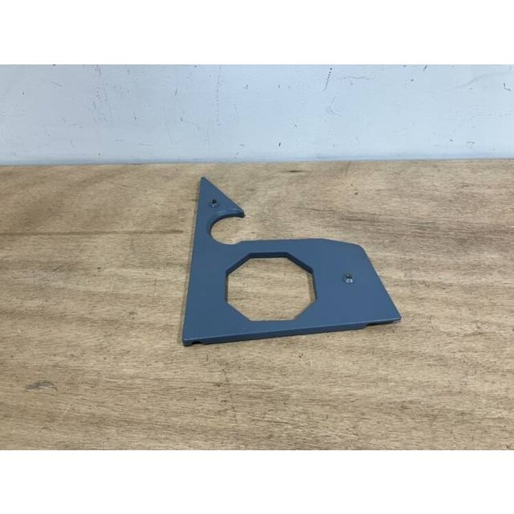COVER ASSY LAT RH P/N: D2511155900100 S/N: SI065057