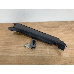 FOAM STRIP ASSY FRT LH S/N SI009051 FOAM STRIP ASSY FRT LH S/N SI009051