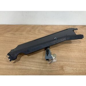 FOAM STRIP ASSY FRT RH P/N: D2511227600000 S/N: SI018047