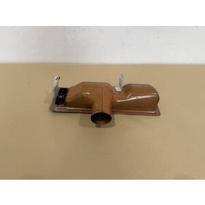 OUTLET ASSY LH P/N: D2121208600000 S/N: SI025060