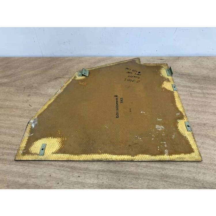 PANEL ASSY FWD RUD LH CPT P/N: D251122230000 S/N: SI022063