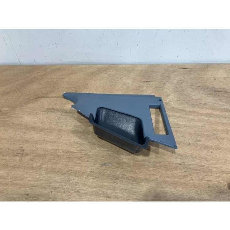 PANEL ASSY GRIP LH P/N: D2511310200000 S/N: SI007049