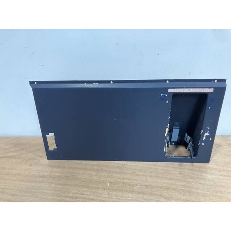 PANEL ASSY LAT RH P/N: D2511292100000 S/N: SI036049
