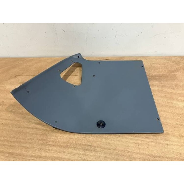 PANEL ASSY RH FOAM GRIP PANEL P/N: D2511231600100 S/N: SI014050