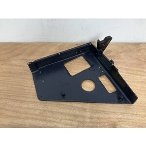 PLATE ASSY RH 18VU P/N: D2511156600300 S/N: SI049050