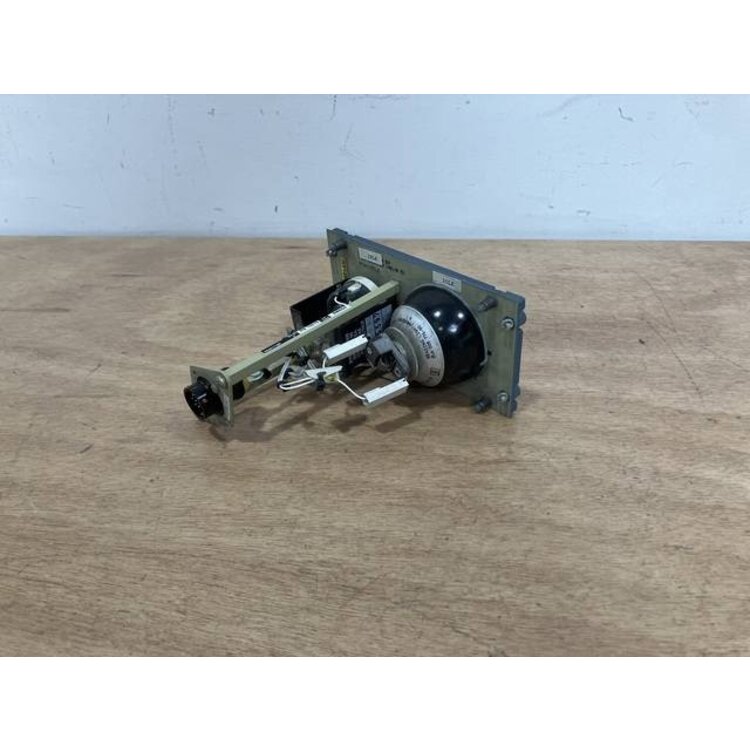 54VU READING LIGHT PANEL P/N: D9251502100000 S/N: PB10219
