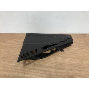 131VU GLARESHIELD PANEL P/N: D9251505200000 S/N: PB10127