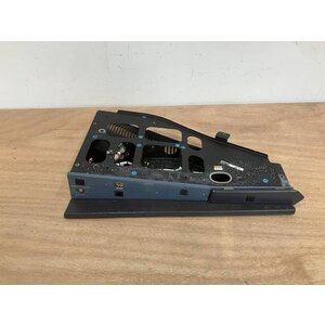 131VU GLARESHIELD PANEL P/N: D9251505200000 S/N: PB10127