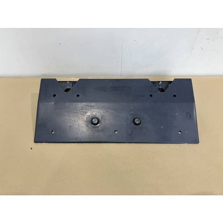 FLOOD LIGHT UNIT CENTER P/N: 2LA005542-50 S/N: 343