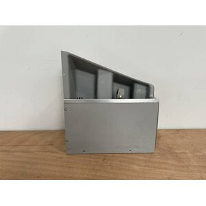 AFT STOWAGE PANEL RH S/N SI2423003