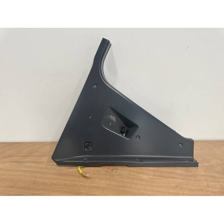 AFT WINDOW LOWER PANEL LH P/N: 232A1512-5 S/N: SI2436006
