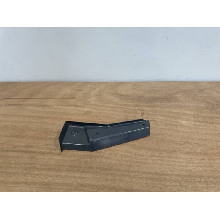 FWD OVERHEAD LINER LH P/N: 232A1531-15 S/N: SI24108002