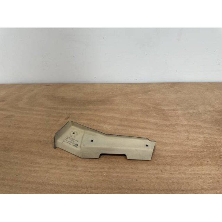 FWD OVERHEAD LINER LH P/N: 232A1531-15 S/N: SI24108004