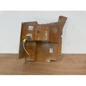 FWD PANEL RH P/N: 232A1601-18 S/N: SI2421001