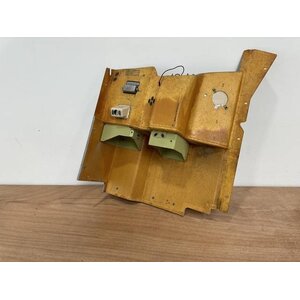 FWD PANEL RH P/N: 232A1601-18 S/N: SI2421003