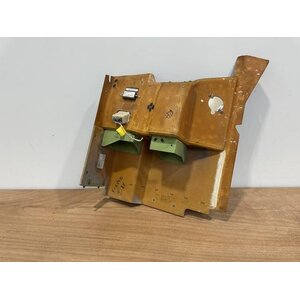 FWD PANEL RH P/N: 232A1601-18 S/N: SI2421004