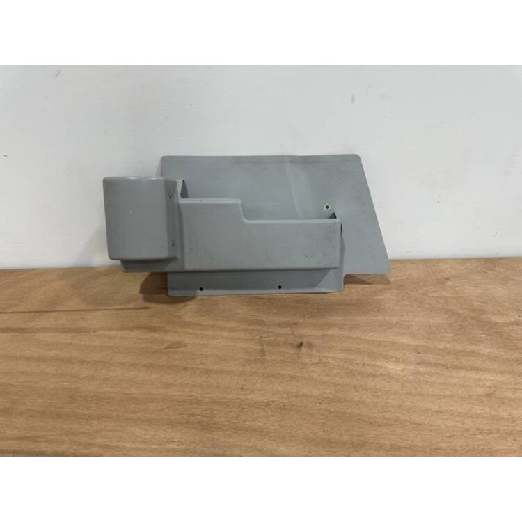 THROTTLE QUADRANT LOWER PANEL RH P/N: 232A1631-3 S/N: SI2433003