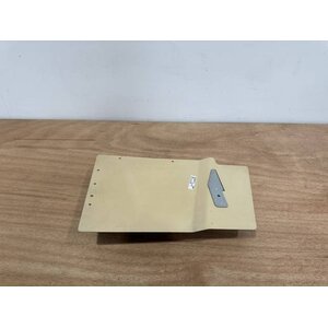 THROTTLE QUADRANT LOWER PANEL RH P/N: 232A1631-3 S/N: SI2433005