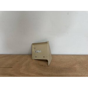 THROTTLE QUADRANT MIP COVER PANEL RH P/N: 232A1652-27 S/N: SI2435003