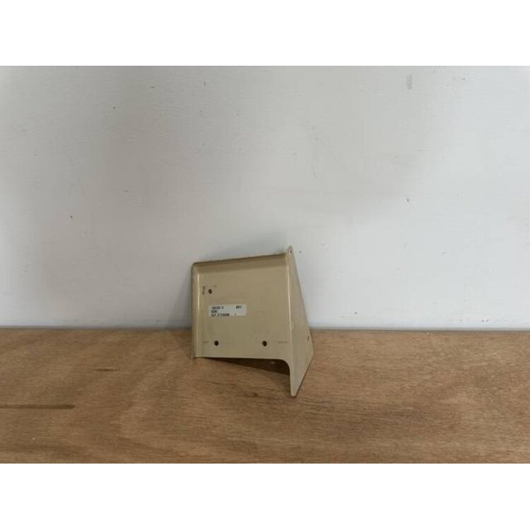 THROTTLE QUADRANT MIP COVER PANEL RH P/N: 232A1652-27 S/N: SI2435003