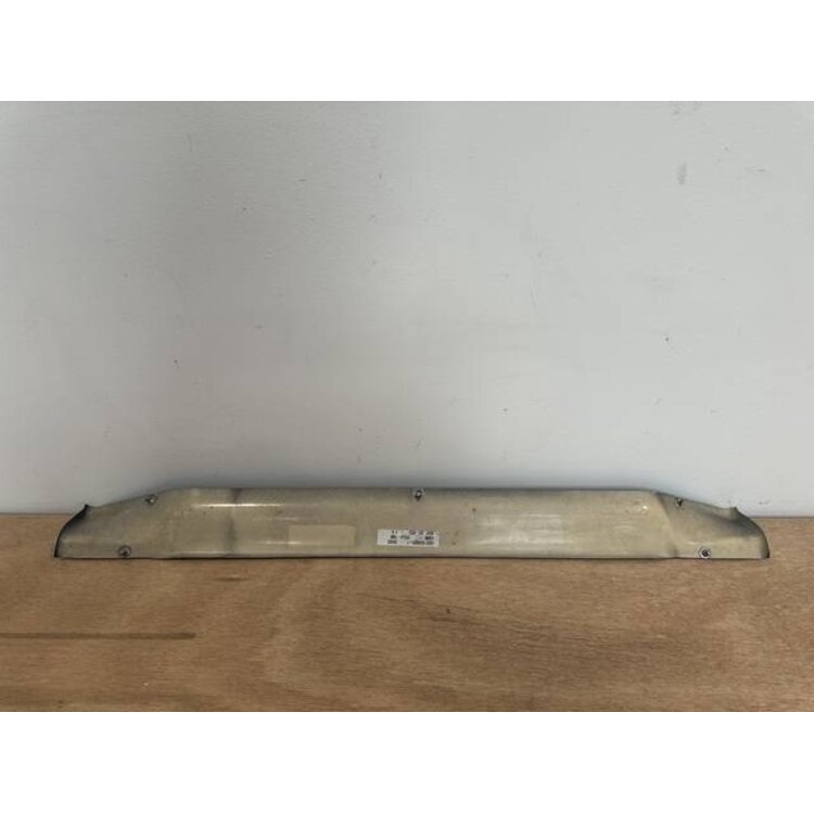 UNDERLINING CTR P/N: 233A8301-9 S/N: SI2428002