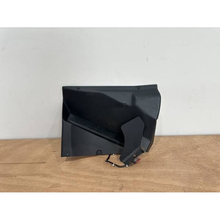 UNDERLINING LH P/N: 233A8301-1 S/N: SI2427003