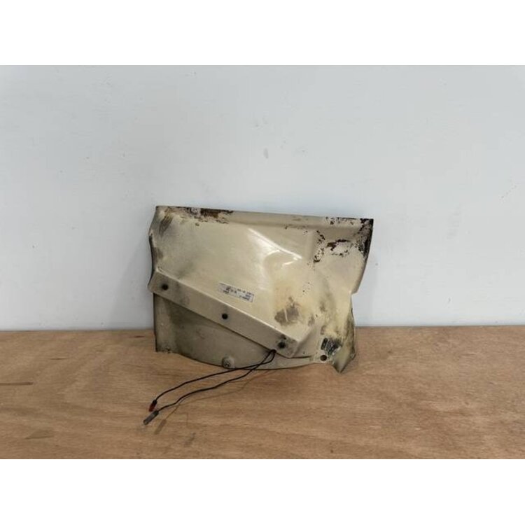 UNDERLINING RH P/N: 233A8301-2 S/N: SI2429001