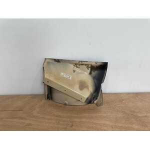 UNDERLINING RH P/N: 233A8301-2 S/N: SI2429004