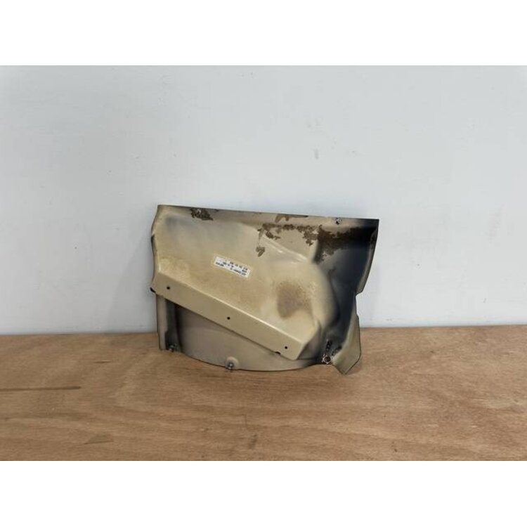 UNDERLINING RH P/N: 233A8301-2 S/N: SI2429004