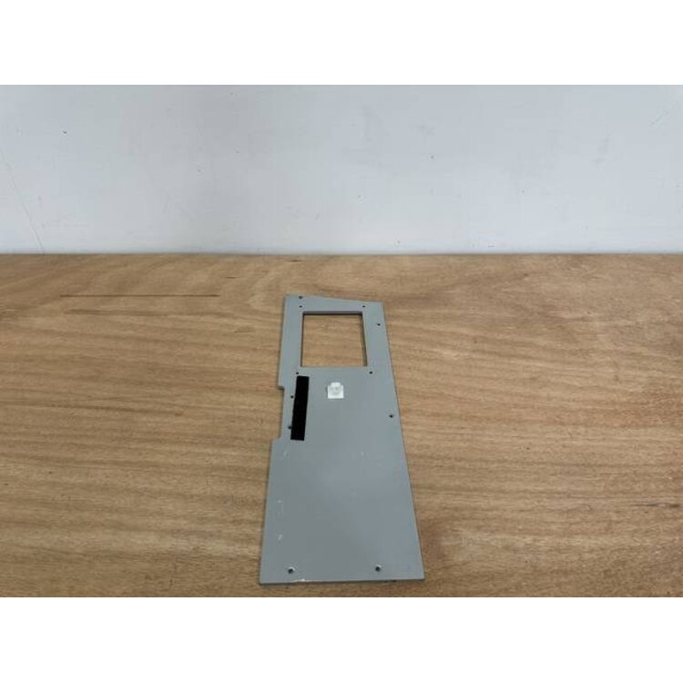 VENTILATION PANEL RH P/N: 232A1603-6 S/N: SI2422005