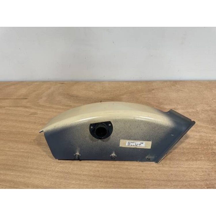 RUDDER PEDALS UPPER COVER RH P/N: 233A2319-1 S/N: SI2443003